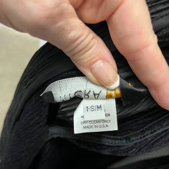 Mycra Pan One Reversible Coat Black Hood Artsy Style Size 1 - S/M Fits Large L - Picture 12 of 12